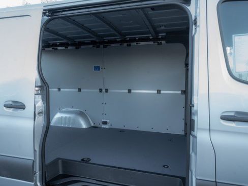 New 2026 Mercedes-Benz Sprinter 2500 image 12