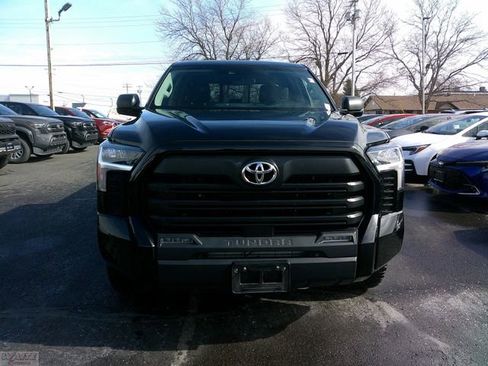 Used 2022 Toyota Tundra SR5 image 7