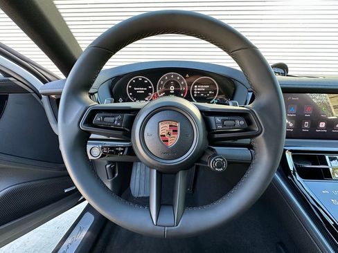 Used 2026 Porsche Panamera 4 image 15