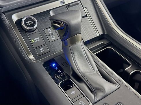 Certified 2024 Lexus GX 550 w/ Accessory Package (Z1) AWD/4WD image 15