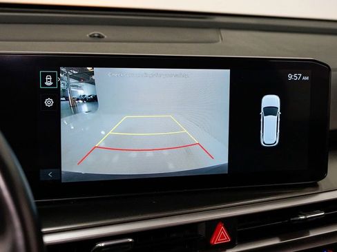 Certified 2024 Kia Sorento S image 13