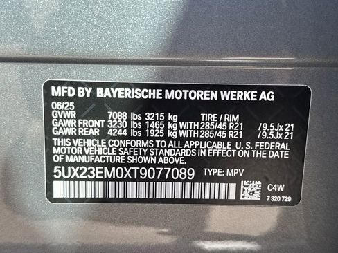 Used 2026 BMW X7 xDrive40i AWD/4WD image 48