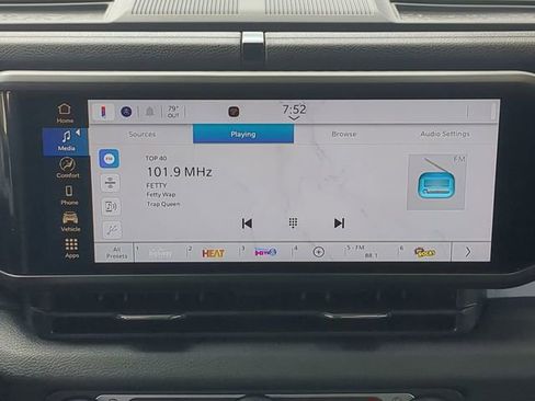 New 2026 Jeep Gladiator Sport AWD/4WD image 19