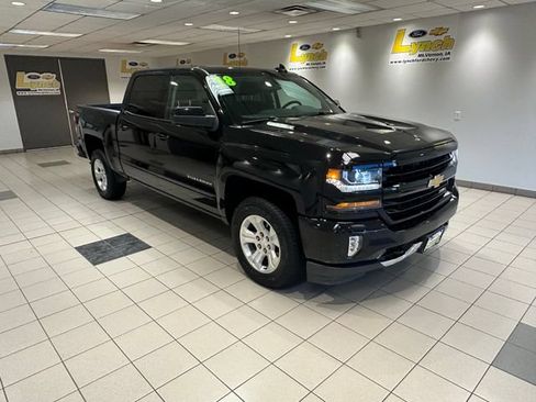 Used 2018 Chevrolet Silverado 1500 LT w/ All Star Edition AWD/4WD image 1
