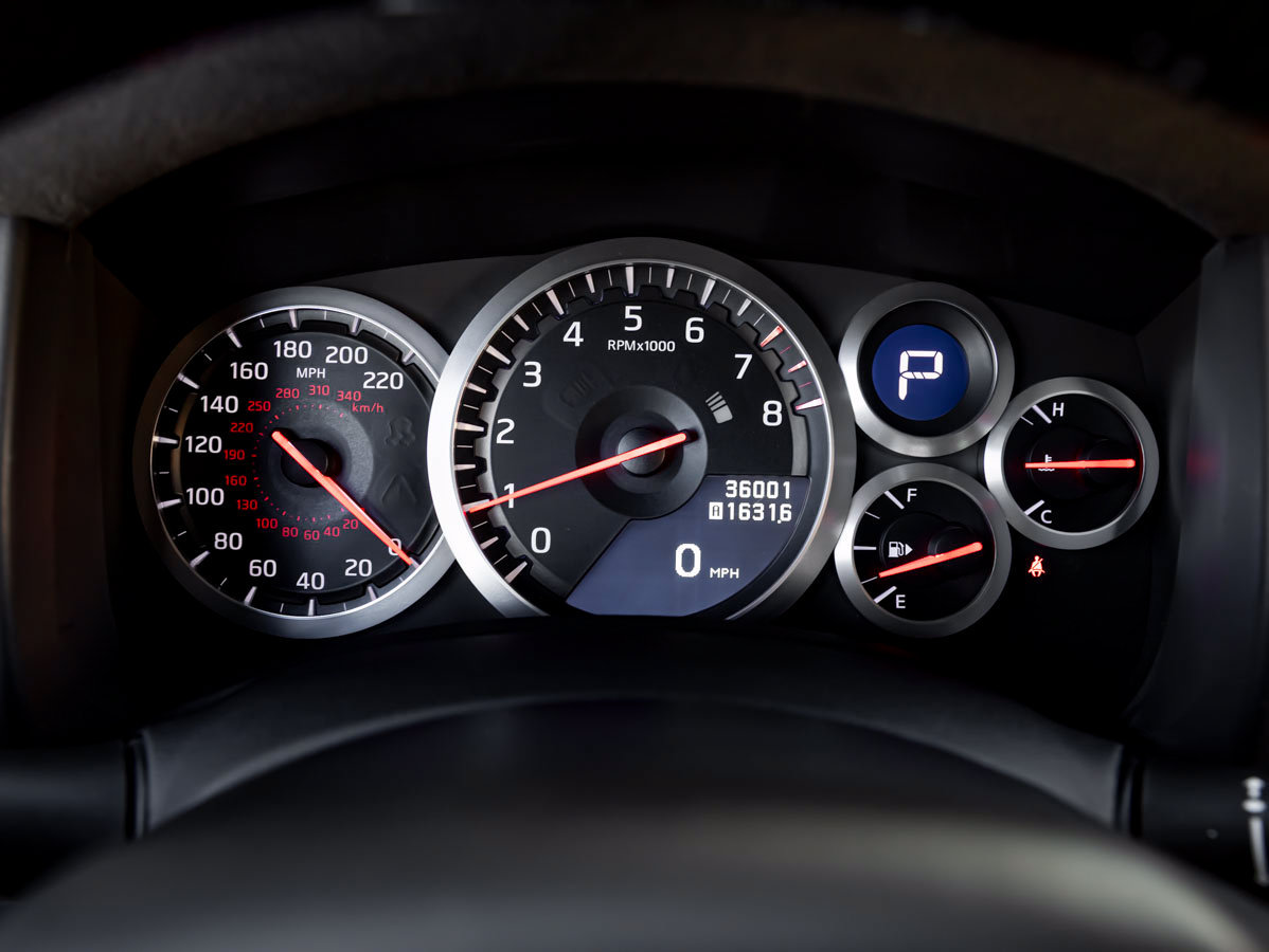 Used 2013 Nissan GT-R Premium AWD/4WD image 21