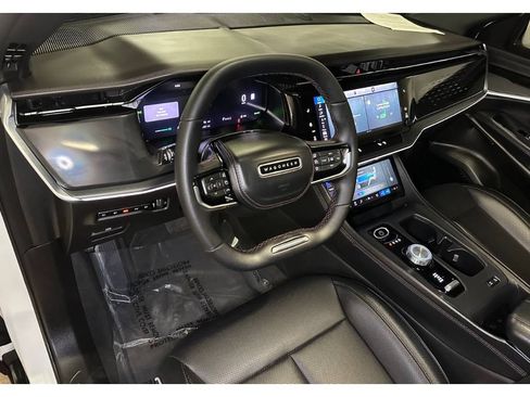 Used 2025 Jeep Wagoneer S Limited AWD/4WD image 19