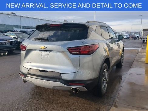 Used 2024 Chevrolet Blazer LT w/ Convenience Package image 8