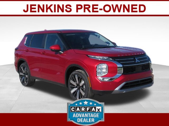 Used 2025 Mitsubishi Outlander SE FWD 360° Tour