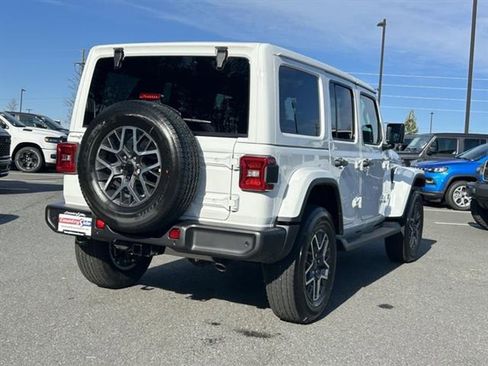 New 2026 Jeep Wrangler Sahara image 6