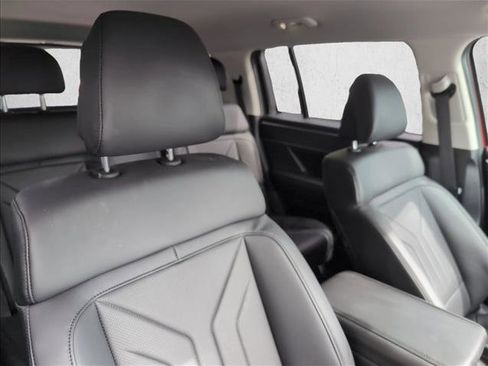 Used 2025 Hyundai Santa Fe SEL FWD image 24
