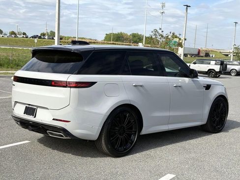 New 2026 Land Rover Range Rover Sport Dynamic SE AWD/4WD image 5