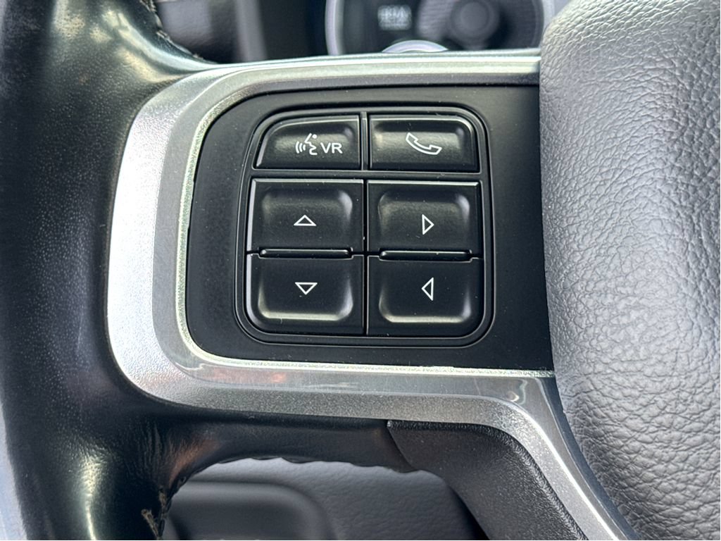 Used 2022 RAM 3500 Laramie AWD/4WD image 15