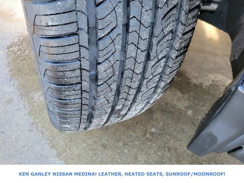 Used 2018 INFINITI QX30 Premium w/ Cargo Package image 19