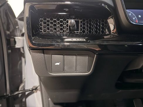 Used 2026 Honda CR-V EX-L image 16