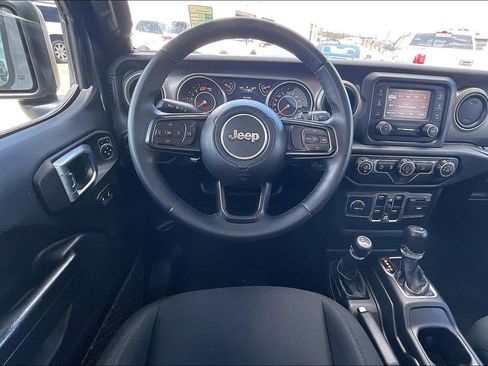 Used 2018 Jeep Wrangler Unlimited Sport S AWD/4WD image 8