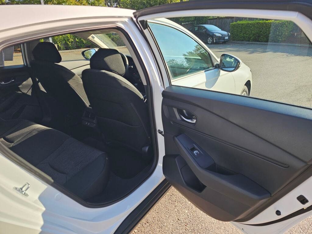 New 2026 Honda Accord LX image 15