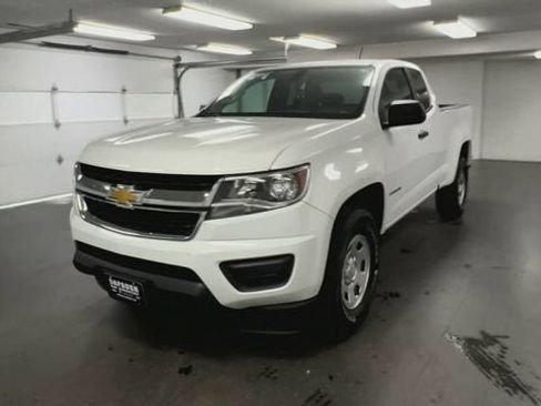 Certified 2016 Chevrolet Colorado W/T w/ WT Convenience Package RWD image 3
