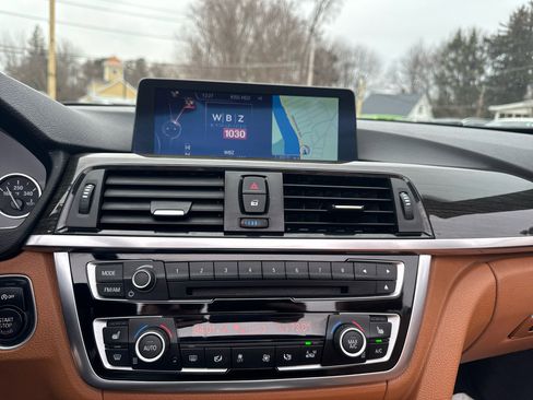 Used 2015 BMW 428i xDrive Convertible image 31