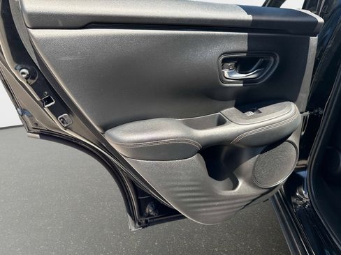 Used 2023 Honda HR-V Sport image 12