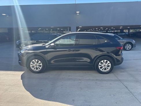 Used 2025 Ford Escape Active image 9