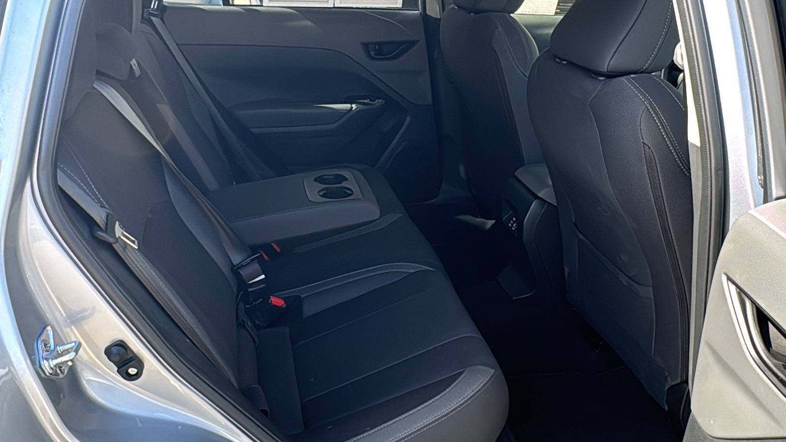 Certified 2025 Subaru Crosstrek 2.5i Premium AWD/4WD image 11