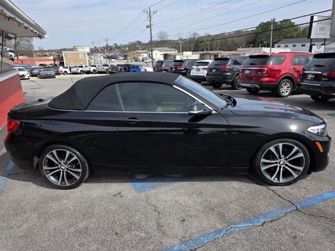 Used 2015 BMW 228i Convertible image 3