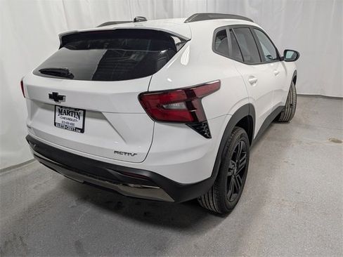 New 2026 Chevrolet Trax ACTIV w/ Driver Confidence Package image 3