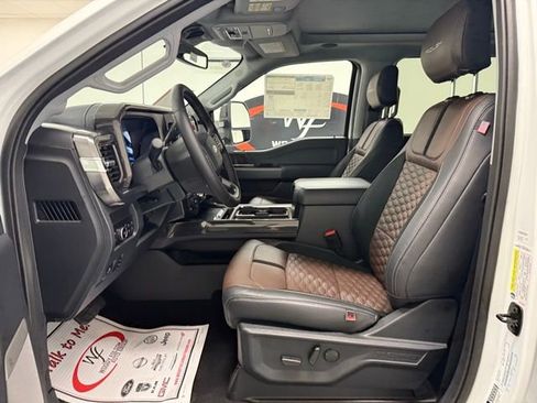 New 2025 Ford F250 Lariat w/ Lariat Ultimate Package image 12