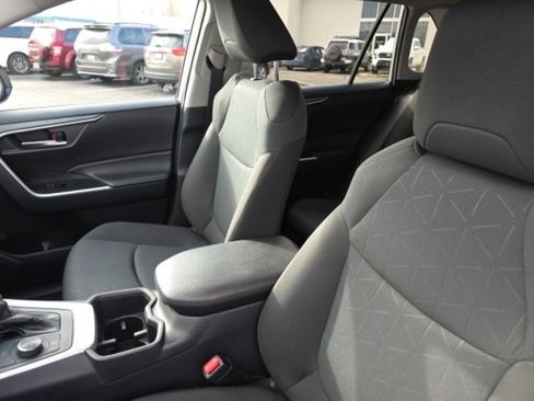 Certified 2025 Toyota RAV4 XLE image 9