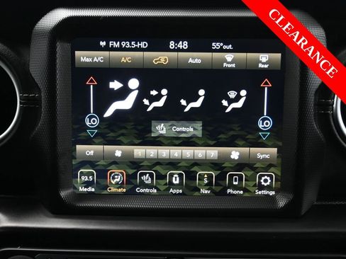 Used 2023 Jeep Wrangler Unlimited Sahara w/ Cold Weather Group image 23