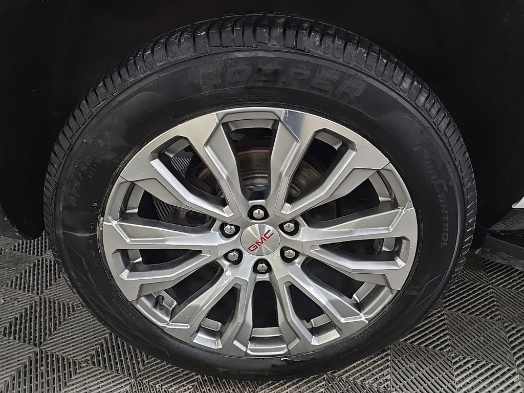 Used 2022 GMC Yukon Denali AWD/4WD image 15
