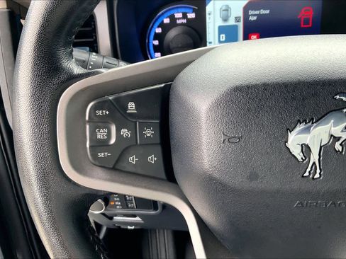 Used 2022 Ford Bronco Wildtrak image 20