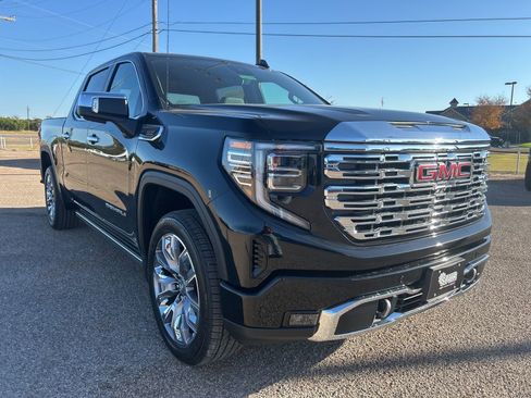 New 2026 GMC Sierra 1500 Denali w/ Denali Reserve Package AWD/4WD image 8