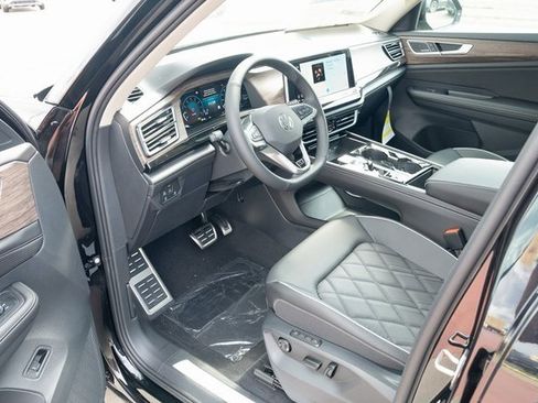 New 2026 Volkswagen Atlas SEL Premium R-Line image 16