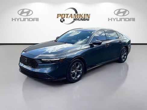 Used 2024 Honda Accord EX image 1