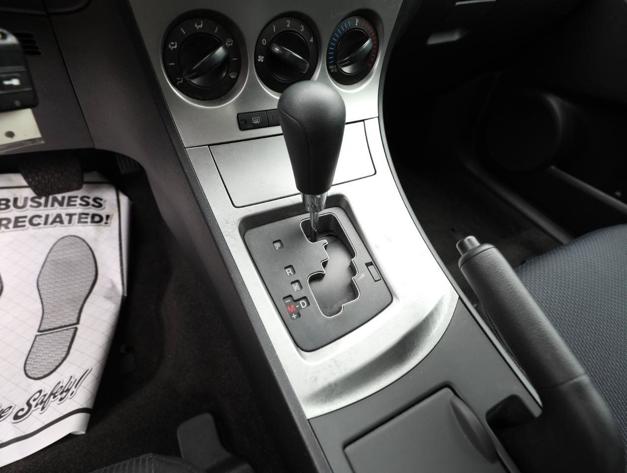 Used 2010 MAZDA MAZDA3 i Touring FWD image 16