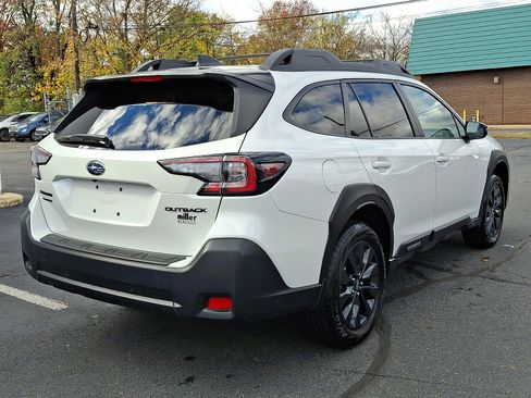 Certified 2025 Subaru Outback Onyx Edition image 7