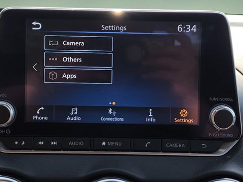 Used 2024 Nissan Sentra SV FWD image 22