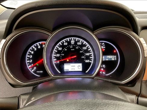 Used 2014 Nissan Murano LE w/ Platinum Edition Package AWD/4WD image 11