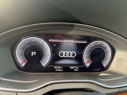 Used 2023 Audi Q5 2.0T Premium Plus w/ Premium Plus Package AWD/4WD image 2