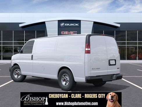 New 2026 GMC Savana 3500 RWD image 3