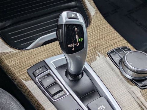 Used 2017 BMW X3 xDrive28i image 13