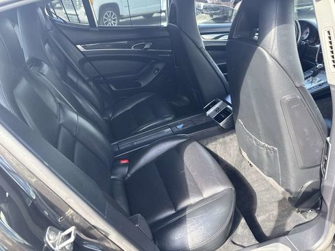 Used 2012 Porsche Panamera S image 17