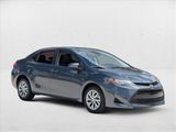 Used 2017 Toyota Corolla LE image 3