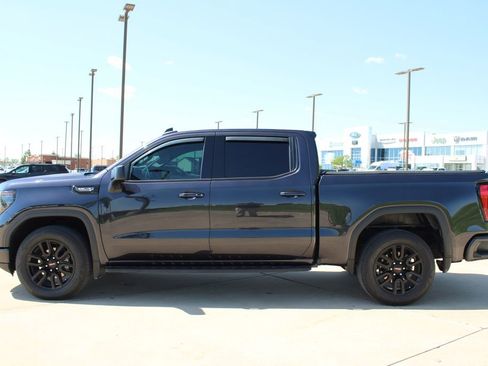 Used 2024 GMC Sierra 1500 Elevation AWD/4WD image 18