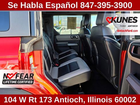 Used 2023 Ford Bronco Wildtrak image 31