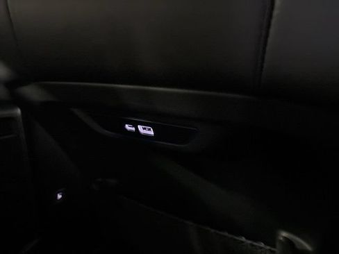 New 2026 Chrysler Pacifica Select AWD/4WD image 43