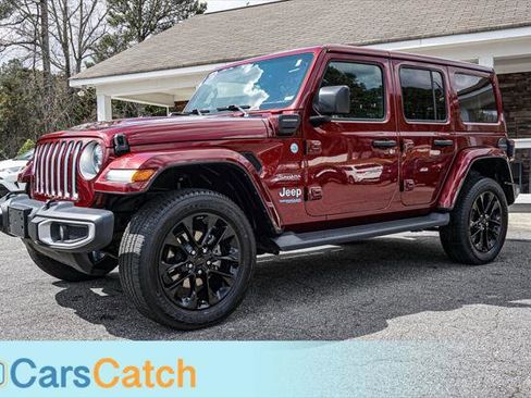 Used 2021 Jeep Wrangler Unlimited Sahara w/ Dual Top Group AWD/4WD image 12