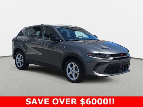 New 2025 Dodge Hornet GT image 3