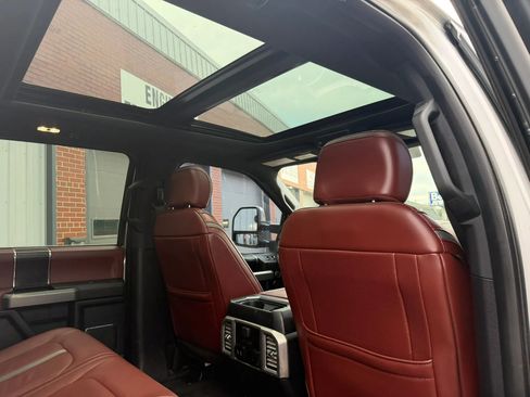 Used 2018 Ford F250 Platinum w/ Platinum Ultimate Package image 12